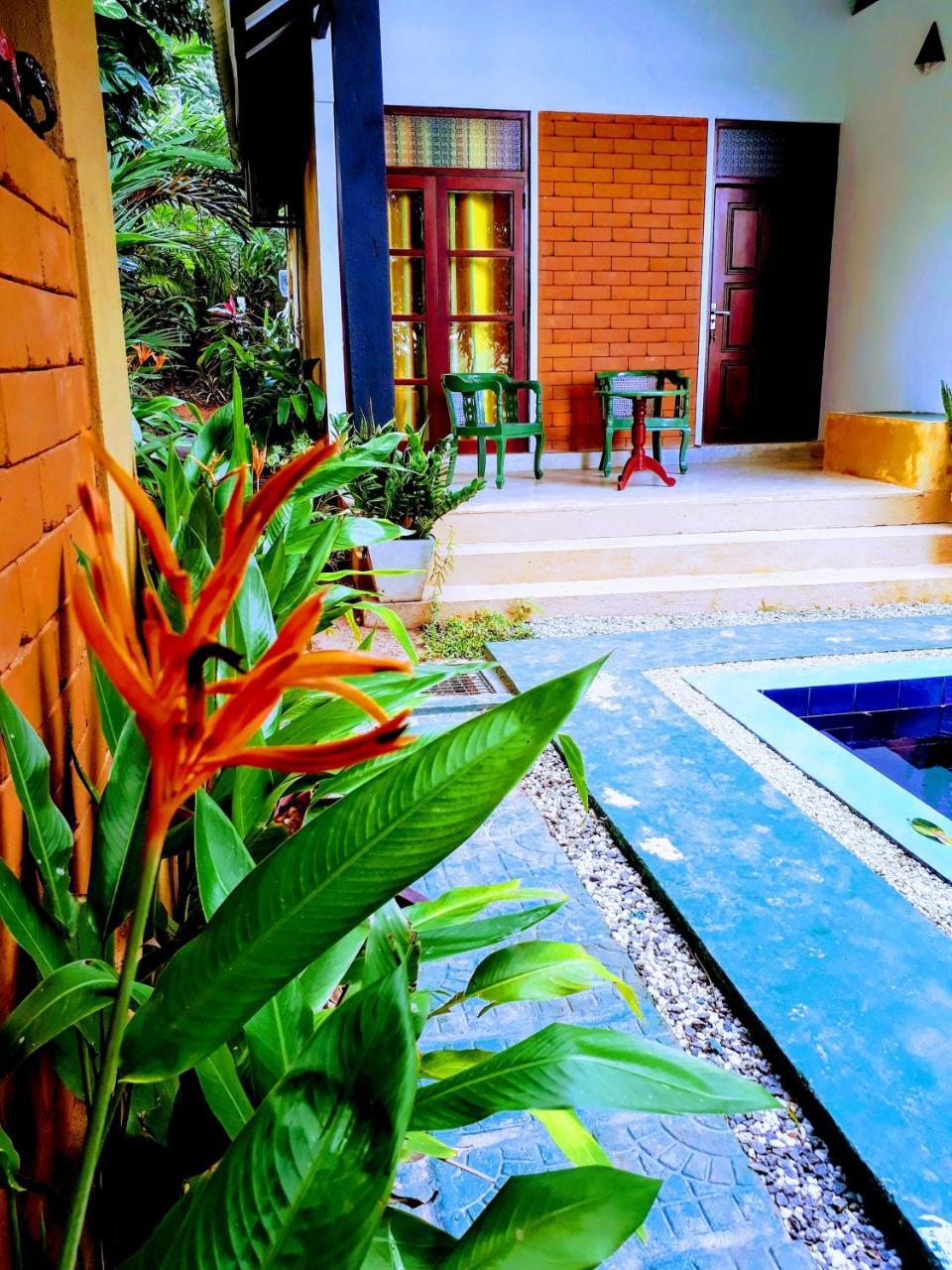 Randoni Villa Raddoluwa Extérieur photo